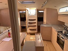 Oceanis 46.1 - Internal image