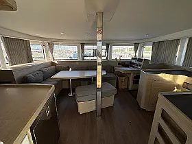 Lagoon 42 - Interior image